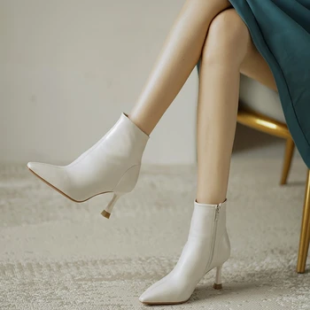 BCEBYL/ Нови Обикновена Елегантни Дамски обувки на висок ток С остър пръсти; Пикантни Модни Износоустойчиви Удобни Къси ботуши на висок ток